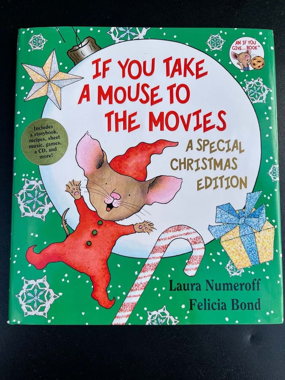 If You Take a Mouse to the Movies: A Special Christmas Edition with CD